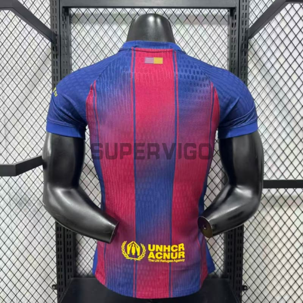 Camiseta Barcelona x Olivia Rodrigo 2025/2026 Azul/Rojo (EDICIÓN JUGADOR)