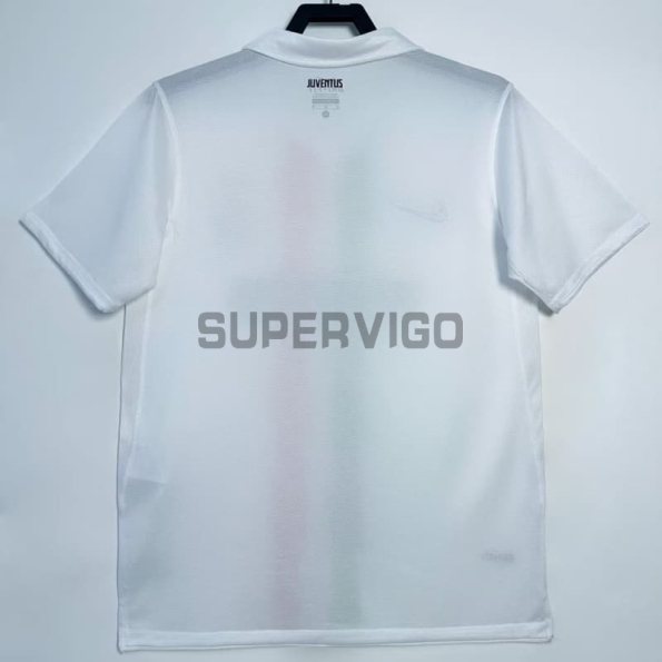 Camiseta Juventus Primera Equipación Retro 2010/11 Blanco