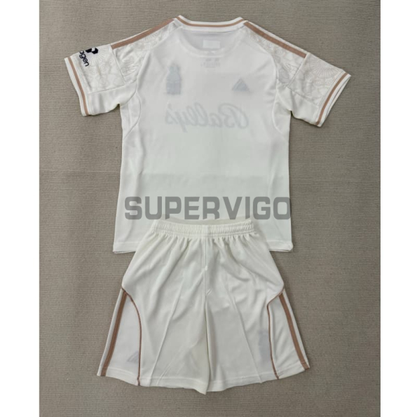 Camiseta Nottingham Forest Segunda Equipación 2025/2026 Blanco Niño Kit