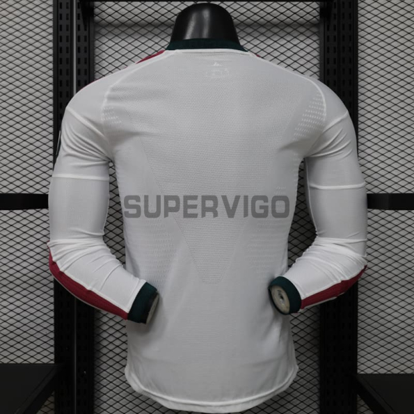 Camiseta Real Madrid 2026/2027 ML Blanco con Parche HP (EDICIÓN JUGADOR)