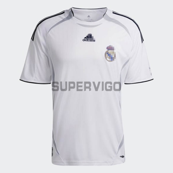 Camiseta Real Madrid Teamgeist 2021/2022