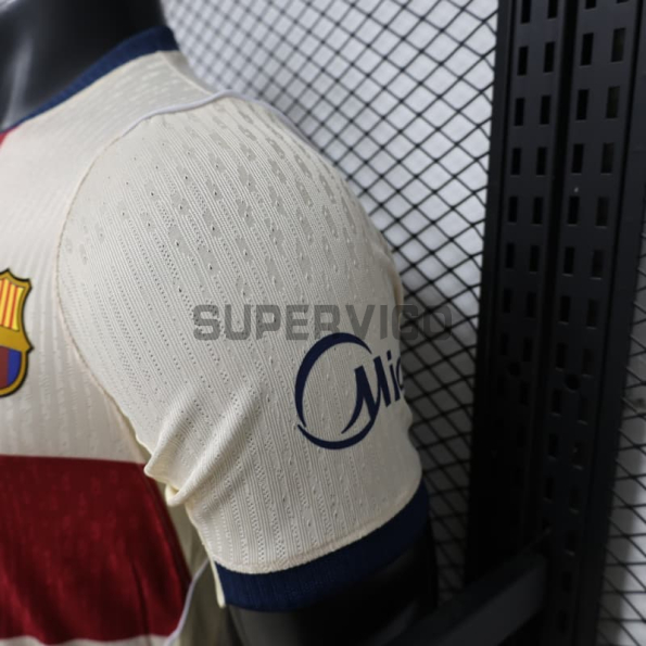 Camiseta Barcelona 2026/2027 Beige/Rojo (EDICIÓN JUGADOR)