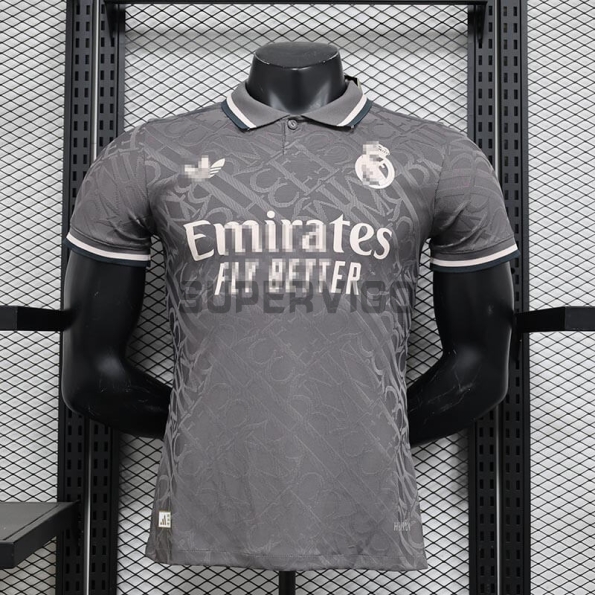 Camiseta Real Madrid 2024/2025 Negro/Blanco (EDICIÓN JUGADOR)