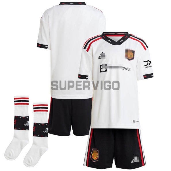 Camiseta Manchester United Segunda Equipación 2022/2023 Niño Kit