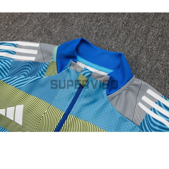 Chandal Real Madrid 2025/2026 en Azul y Verde a Rayas