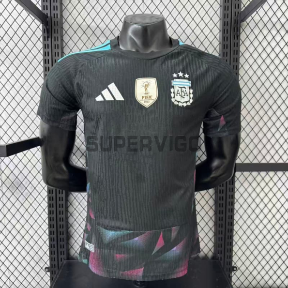 Camiseta de Portero Argentina Primera Equipación Mundial 2026 Negro con FIFA2022 (EDICIÓN JUGADOR)