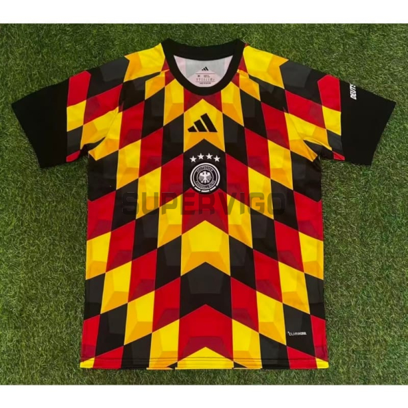 Camiseta Alemania 2026 Pre-Match Negro/Rojo/Dorado