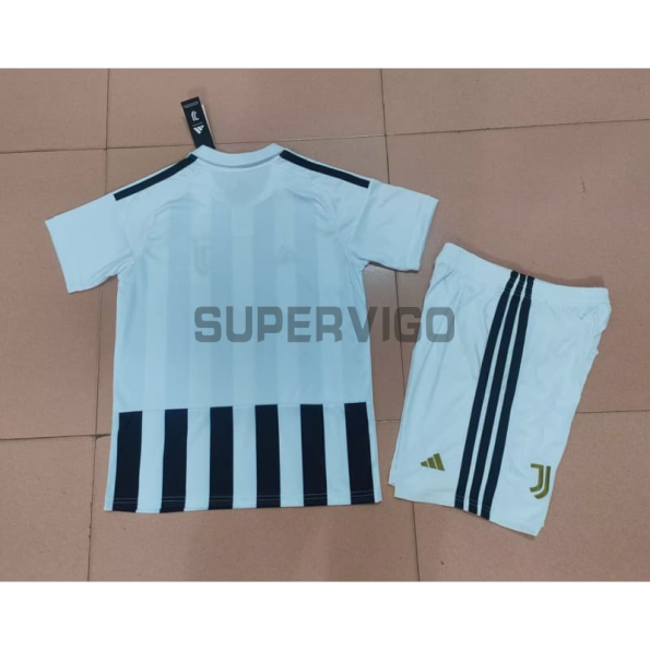 Camiseta Juventus Primera Equipación 2026/2027 Negro/Blanco