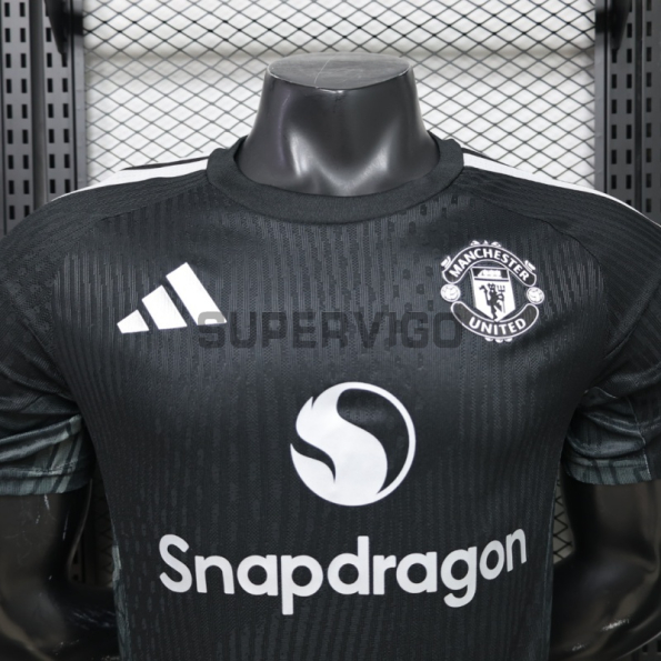 Camiseta de Portero Manchester United Primera Equipación 2026/2027 Negro (EDICIÓN JUGADOR)