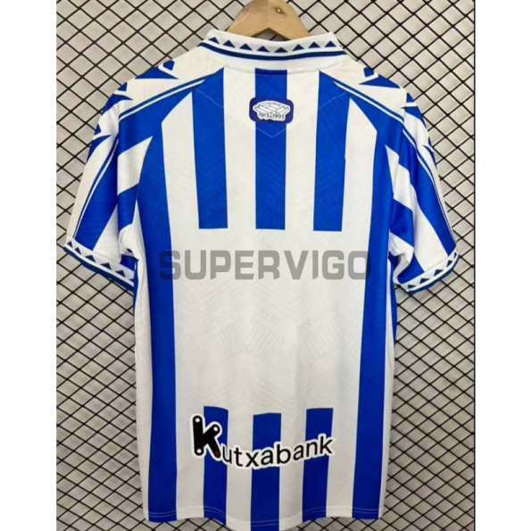 Camiseta Real Sociedad 2025/2026 Versión Retro Azul/Blanco
