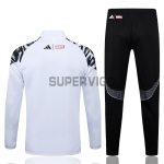 Chandal Real Madrid 2025/2026 Blanco con Estamapdo de Marvel