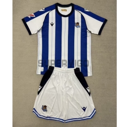 Camiseta Real Sociedad Primera Equipación 2025/2026 Azul/Blanco Niño Kit con Parche La Liga